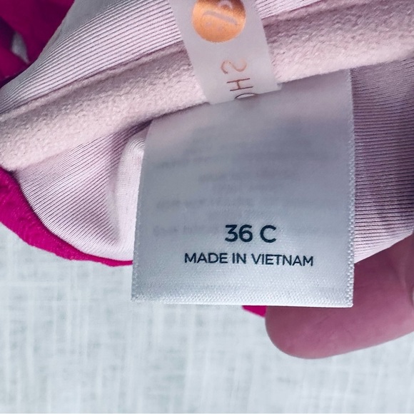 Shade & Shore Bikini 👙 Top - Picture 3 of 3